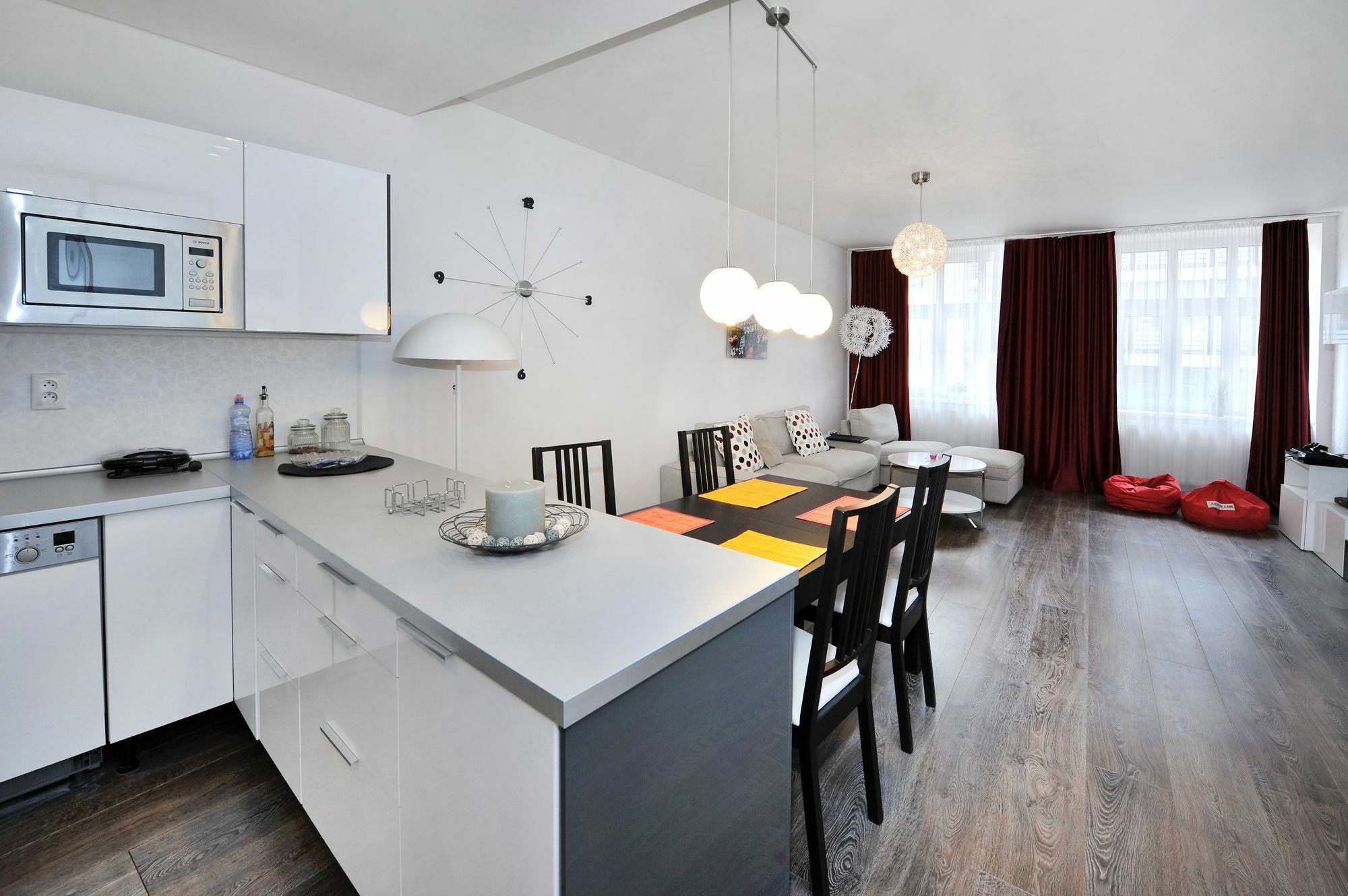 Aplend City Laurinska 11 Братислава Экстерьер фото